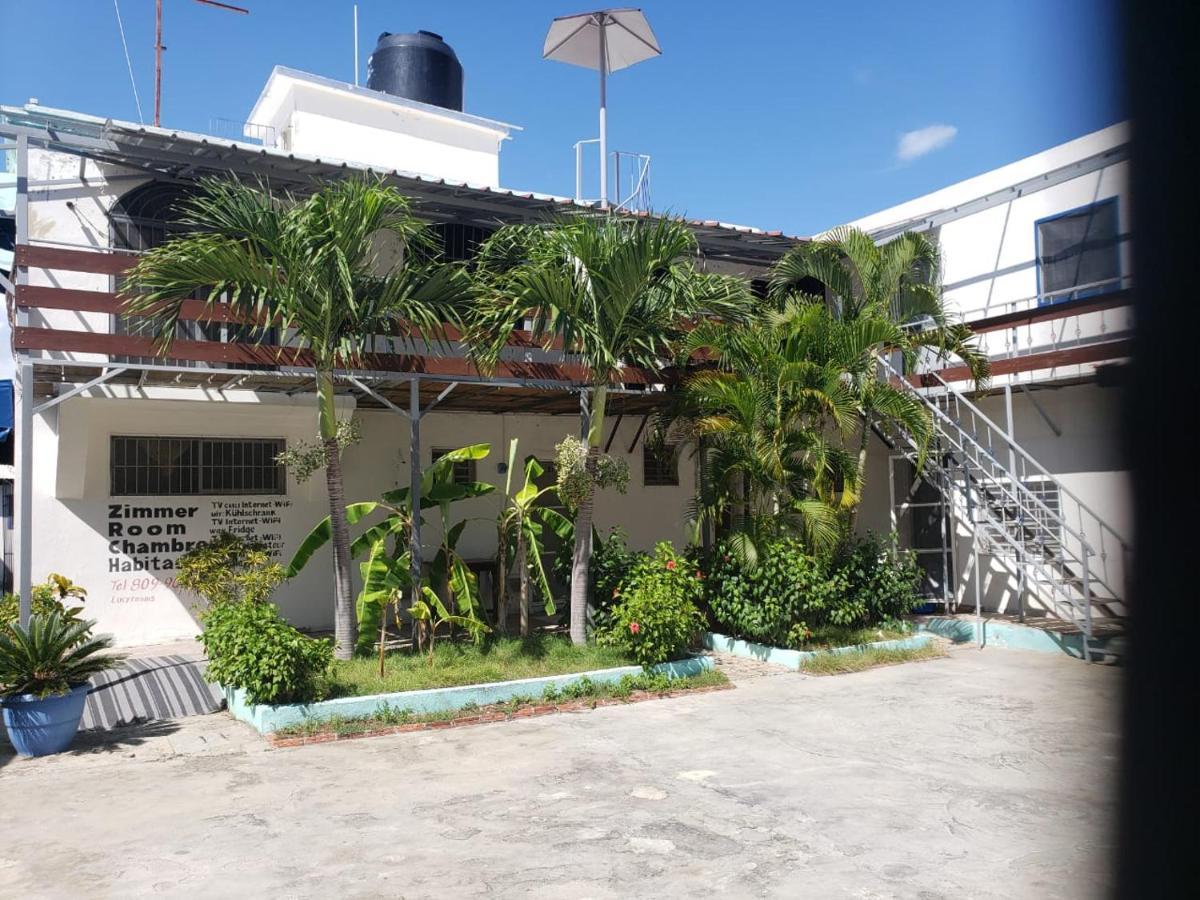 Lucy Rooms Juan Dolio Exterior photo